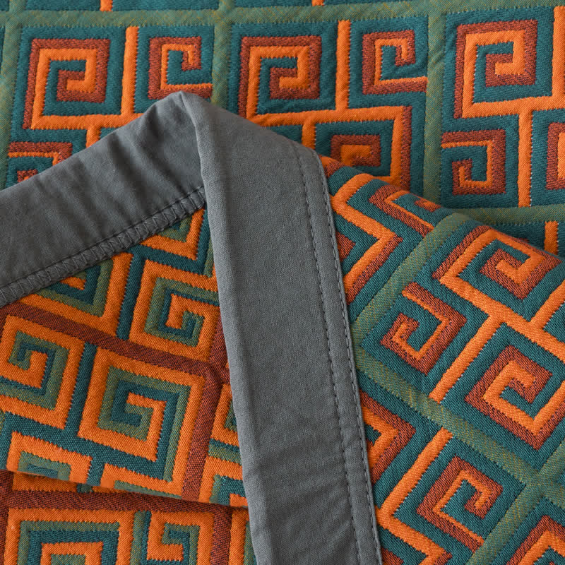 Vintage Three Layers Gauze Cotton Quilt - image 9