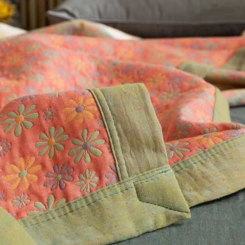 Colorful Daisy Print Cotton Reversible Quilt - image 2