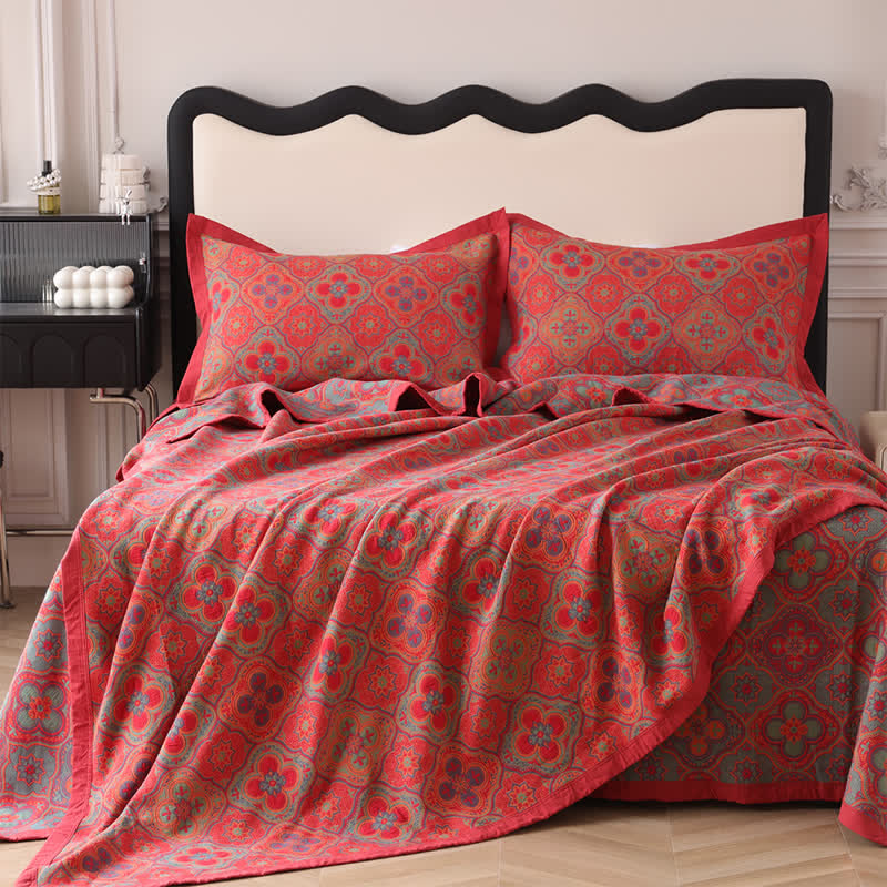 Petal Flower Pattern Cotton Reversible Quilt - Quilt with 2pcs Pillowcases - Red - King - image 9