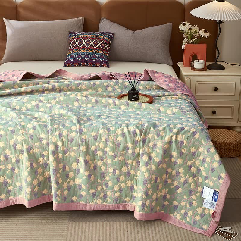 Vine Leaf Three-layer Cotton Reversible Quilt - Green & Pink - 2PCS Pillow Towels - 21" × 31" - image 5