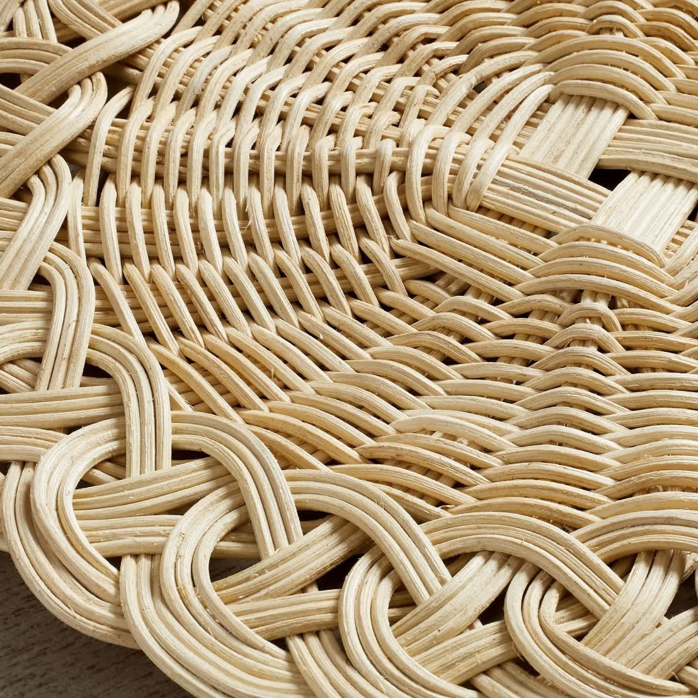Round Shape Hand-woven Rattan Placemat - image 4