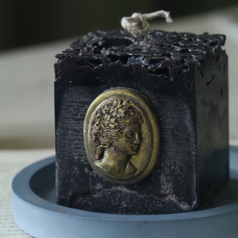 Forest Scents Art Ornament Scented Candle - image 8