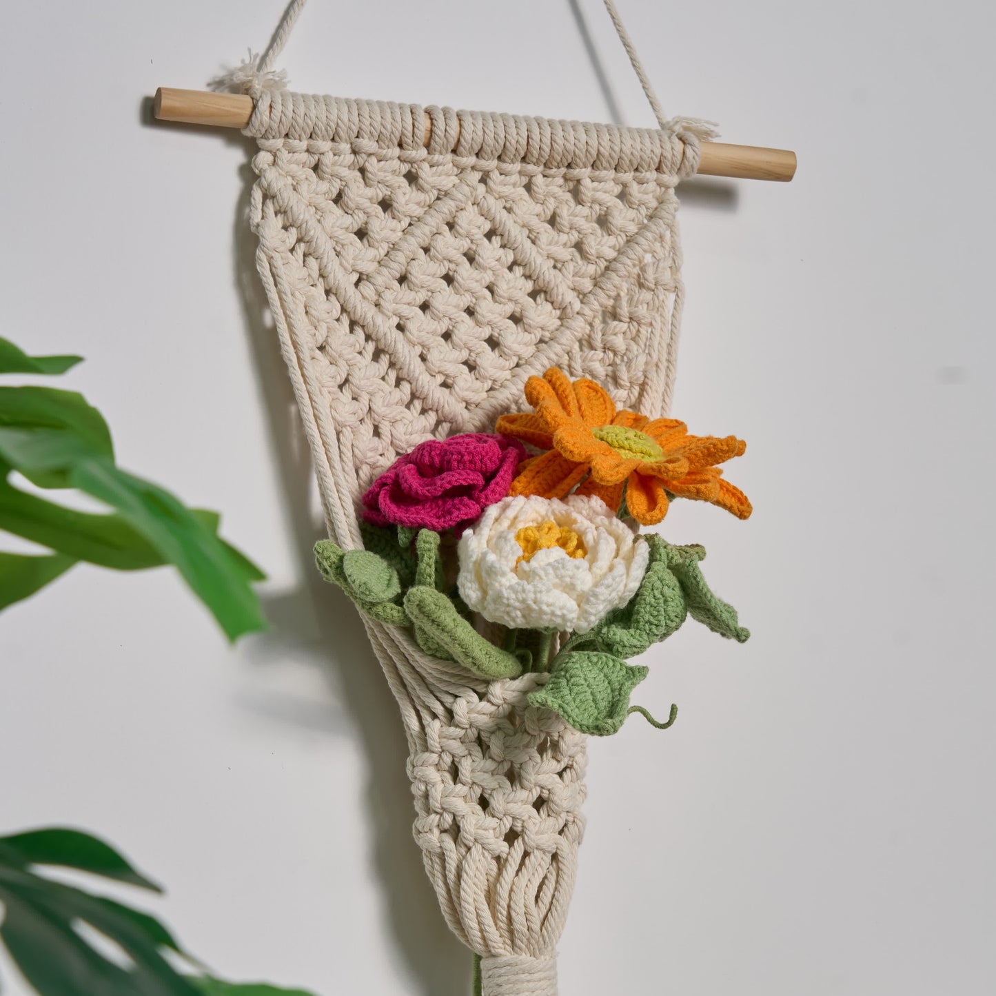 Hand-crochet Bouquet Home Decor Ornaments(5PCS) - image 3
