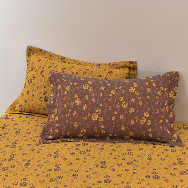 Yarn-dyed Rose Cotton Gauze Comfy Coverlet - image 3