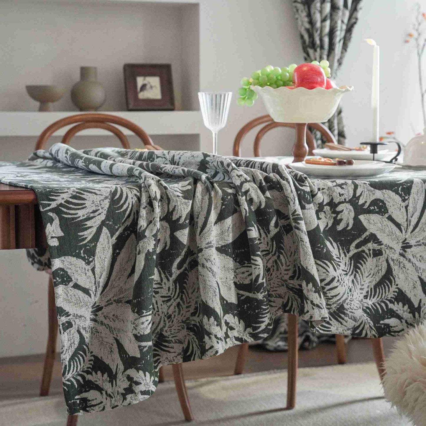 Tropical Island Leaf Jacquard Tablecloth - image 7