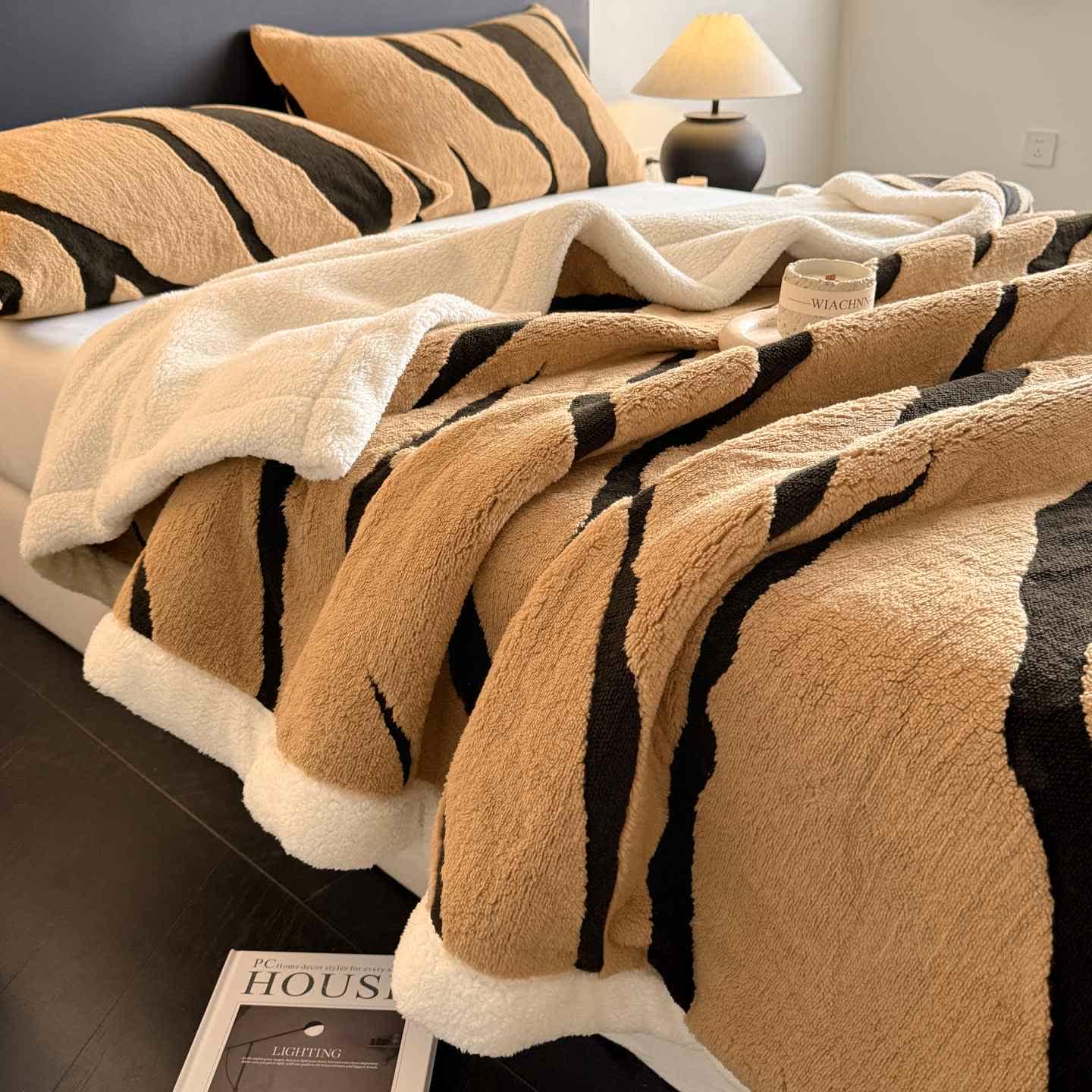 Zebra Print Jacquard Sherpa Throw Blanket - image 7