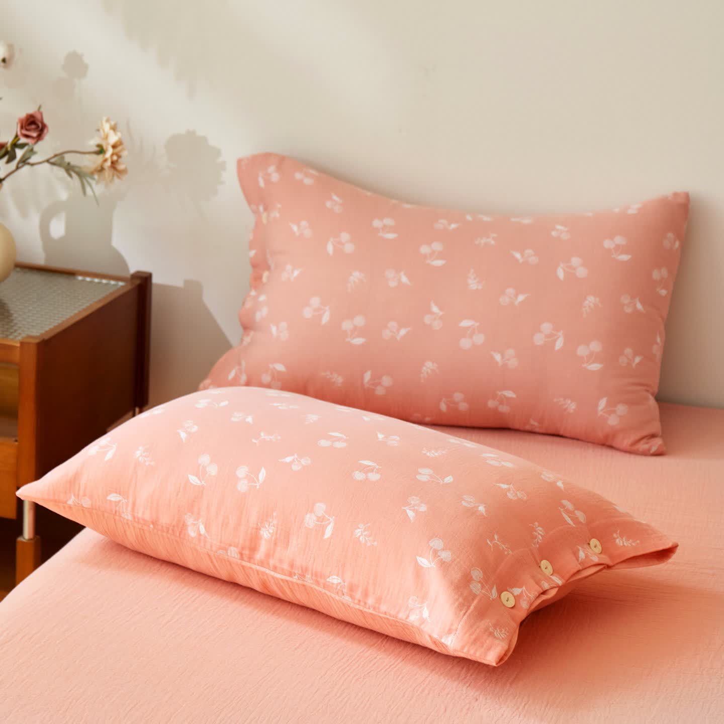 Cherry Jacquard Cotton Gauze Sheet Bedspread - 2PCS Pillowcases - 19" x 29" - image 2