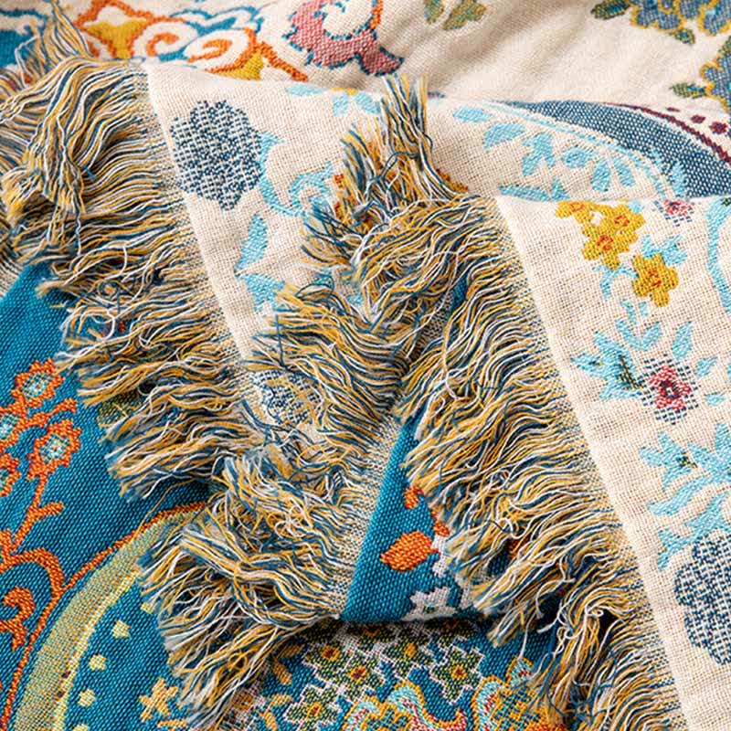 Vintage Style Cotton Tassel Quilt Blanket - image 6