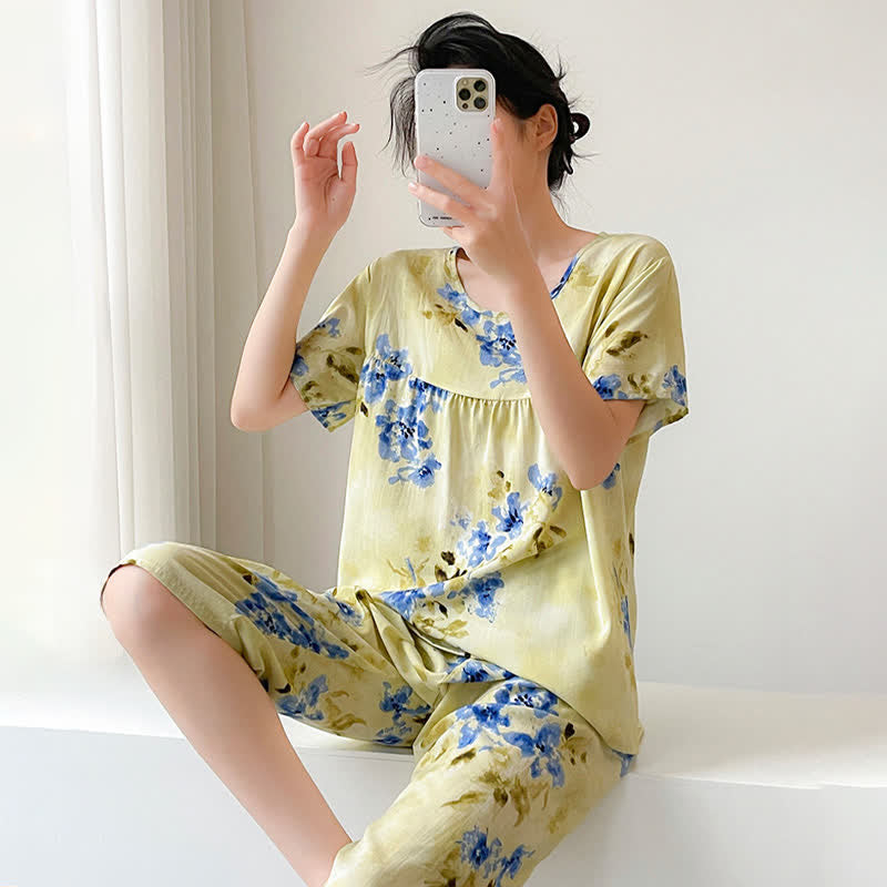 Blue Floral Short Sleeve Women's Pajamas - image 3