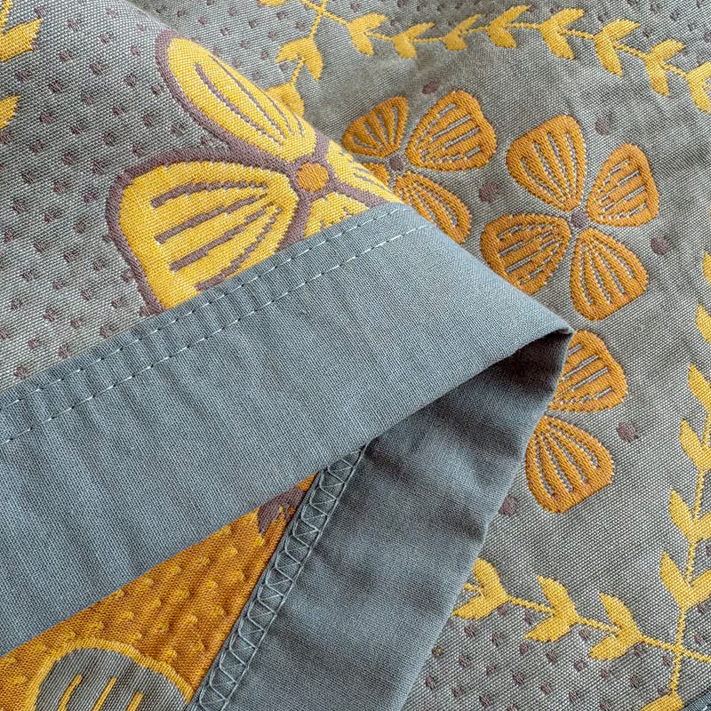 Geometric Clover 3-layer Cotton Gauze Blanket - image 11