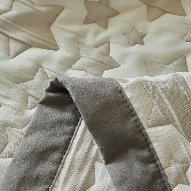 Neutral Star Pattern Reversible Quilt Set - image 19