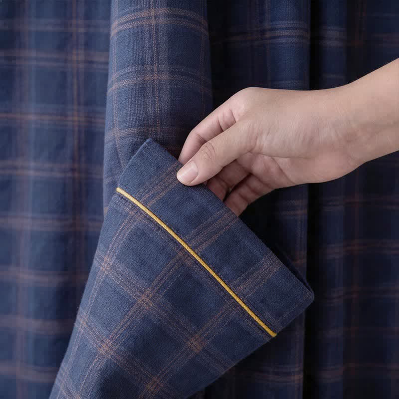 Unisex Style Plaid Cotton Bathrobe - image 7