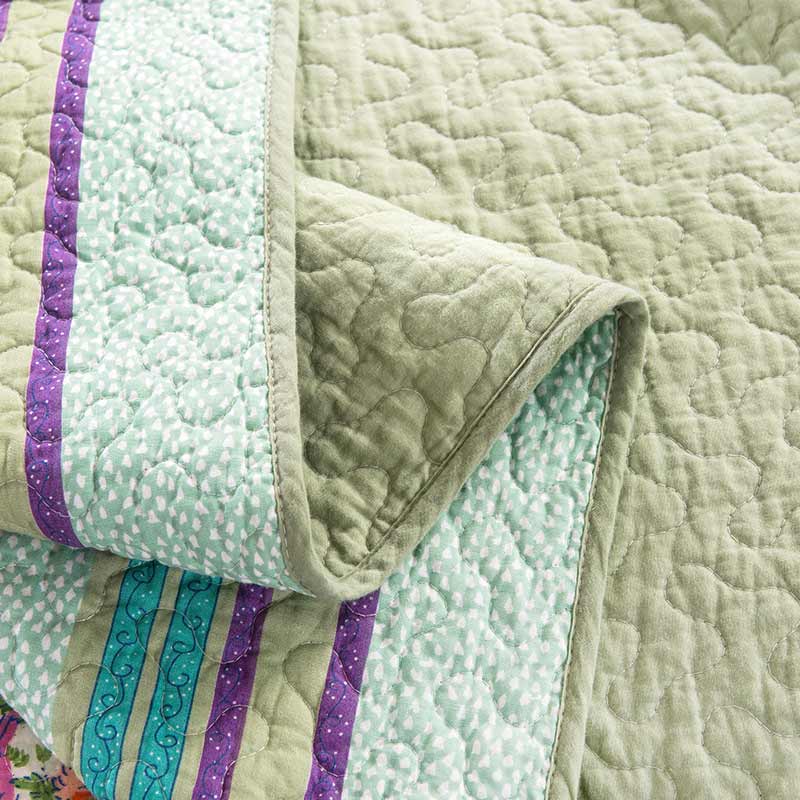Boho Patchwork Floral Quilt with Shams - image 5
