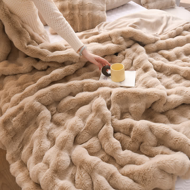 Simple Rabbit Velvet Thick Throw Blanket - image 9