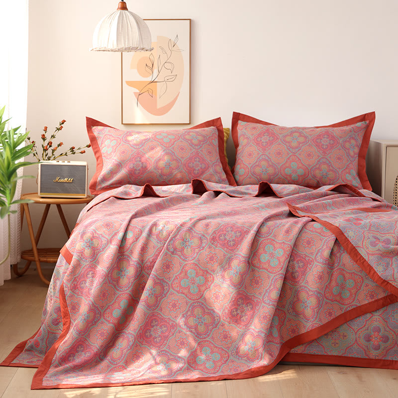 Petal Flower Pattern Cotton Reversible Quilt - Quilt with 2pcs Pillowcases - Pink - King - image 3