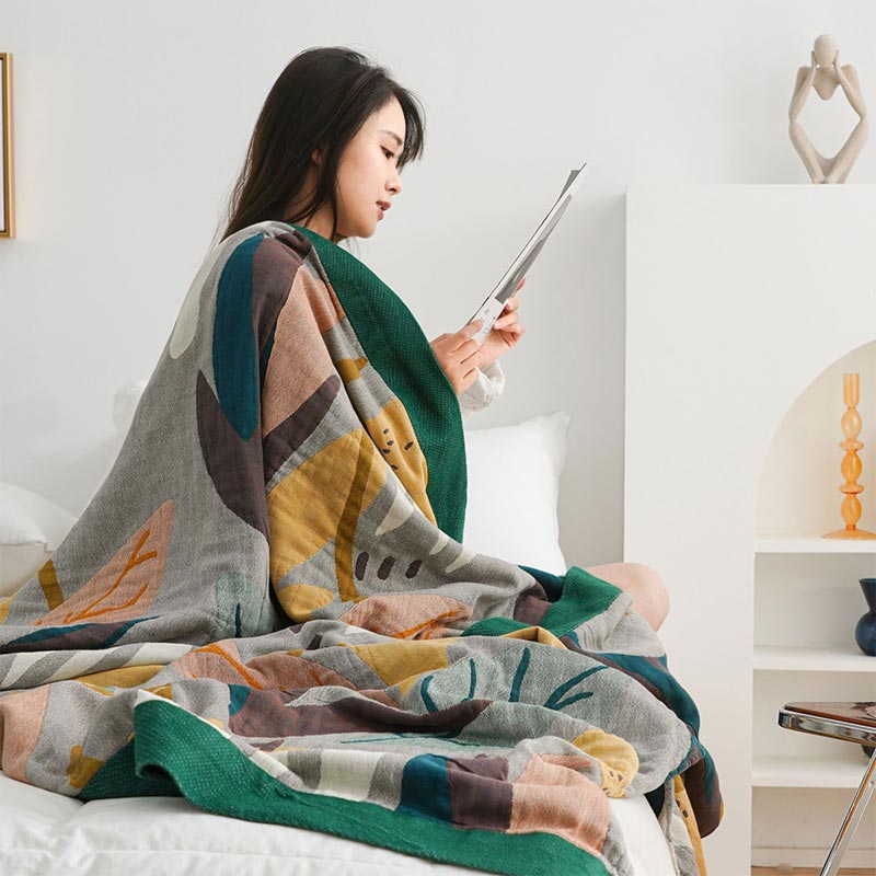 Reversible Design Cotton Fruit Quilt Lightweight - image 5