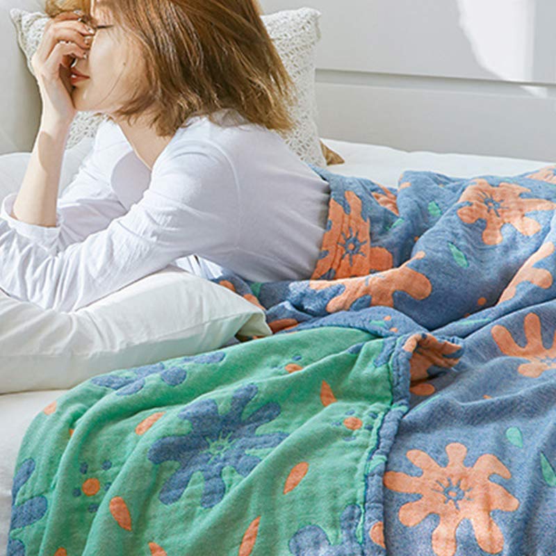 Cute Flowers Cotton Breathable Reversible Quilt - image 11