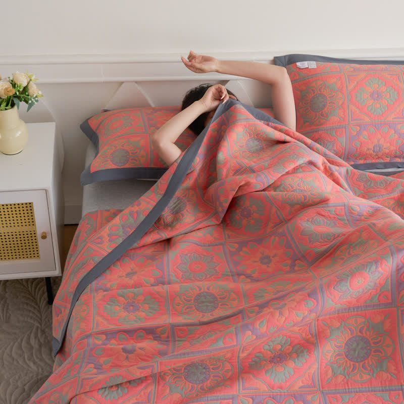 Luxious Jacquard Floral Cotton Gauze Quilt - image 4