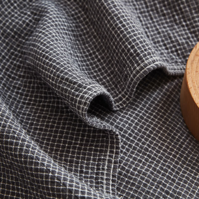 Solid Grid Print Cotton Reversible Quilt - image 3