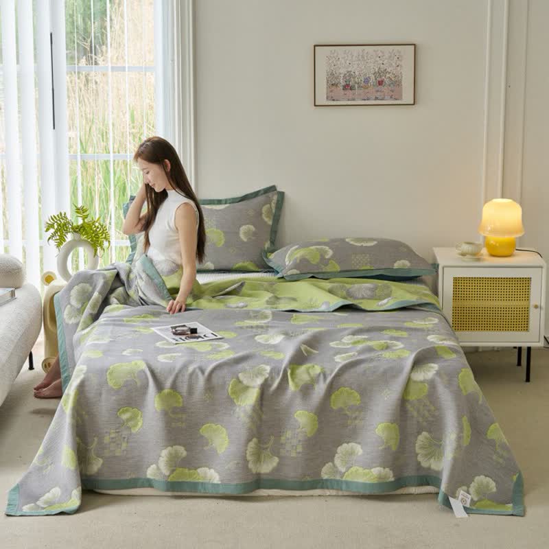 Fresh Style Ginkgo Leaf Pure Cotton Quilt - Quilt with 2pcs Pillowcases - King - image 0