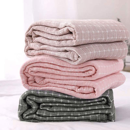 Simple Grid Cotton Gauze Lightweight Quilt - image 0