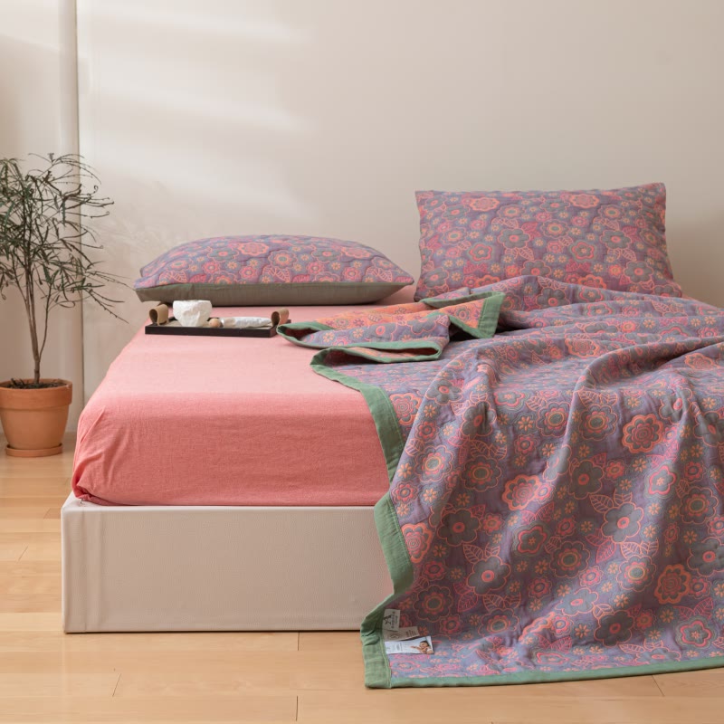 Flower Jacquard Cotton Gauze Reversible Quilt - image 2