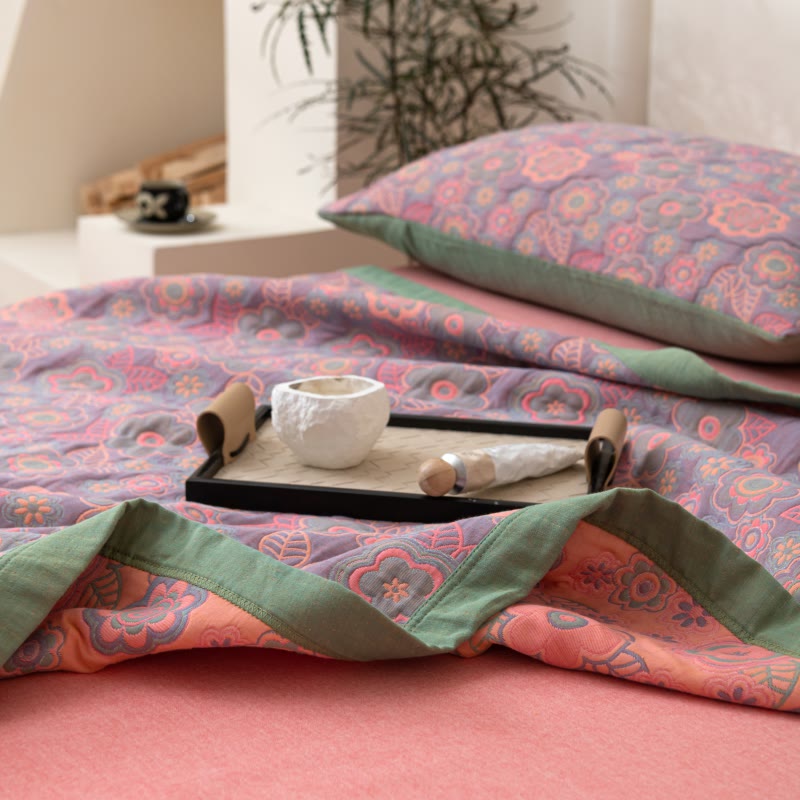 Flower Jacquard Cotton Gauze Reversible Quilt - image 3