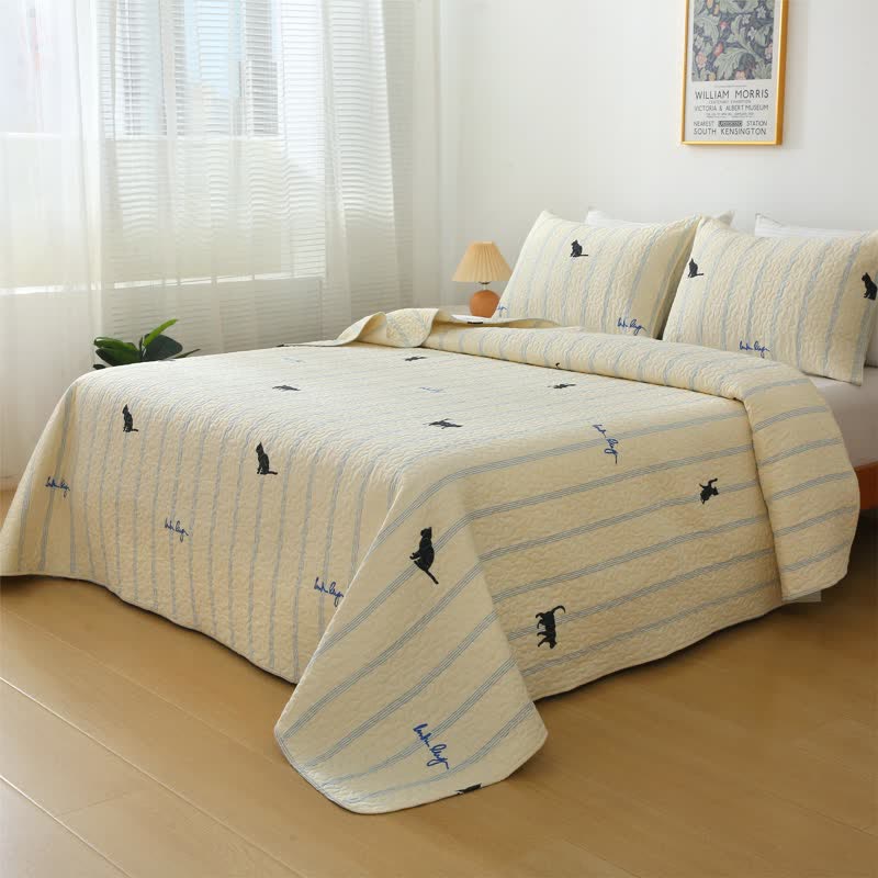 Pure Cotton Black Cat Soft Reversible Quilt - image 2