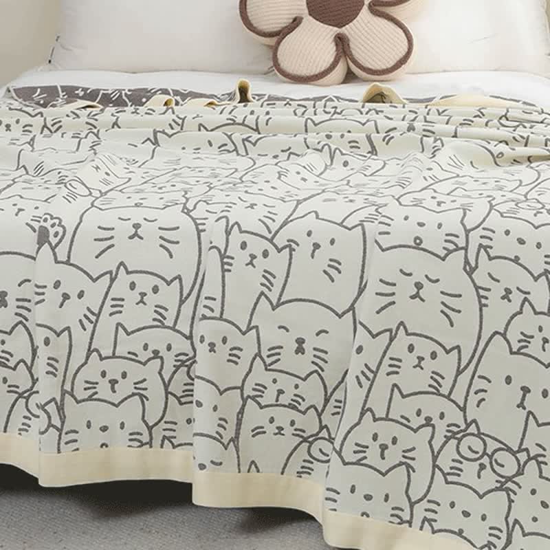 Cute Cat Four Layers Cotton Gauze Quilt - image 3