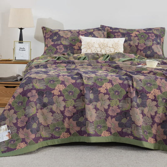 Reversible Blossom Floral Cotton Gauze Quilt - Quilt with 2pcs Pillowcases - King - image 0
