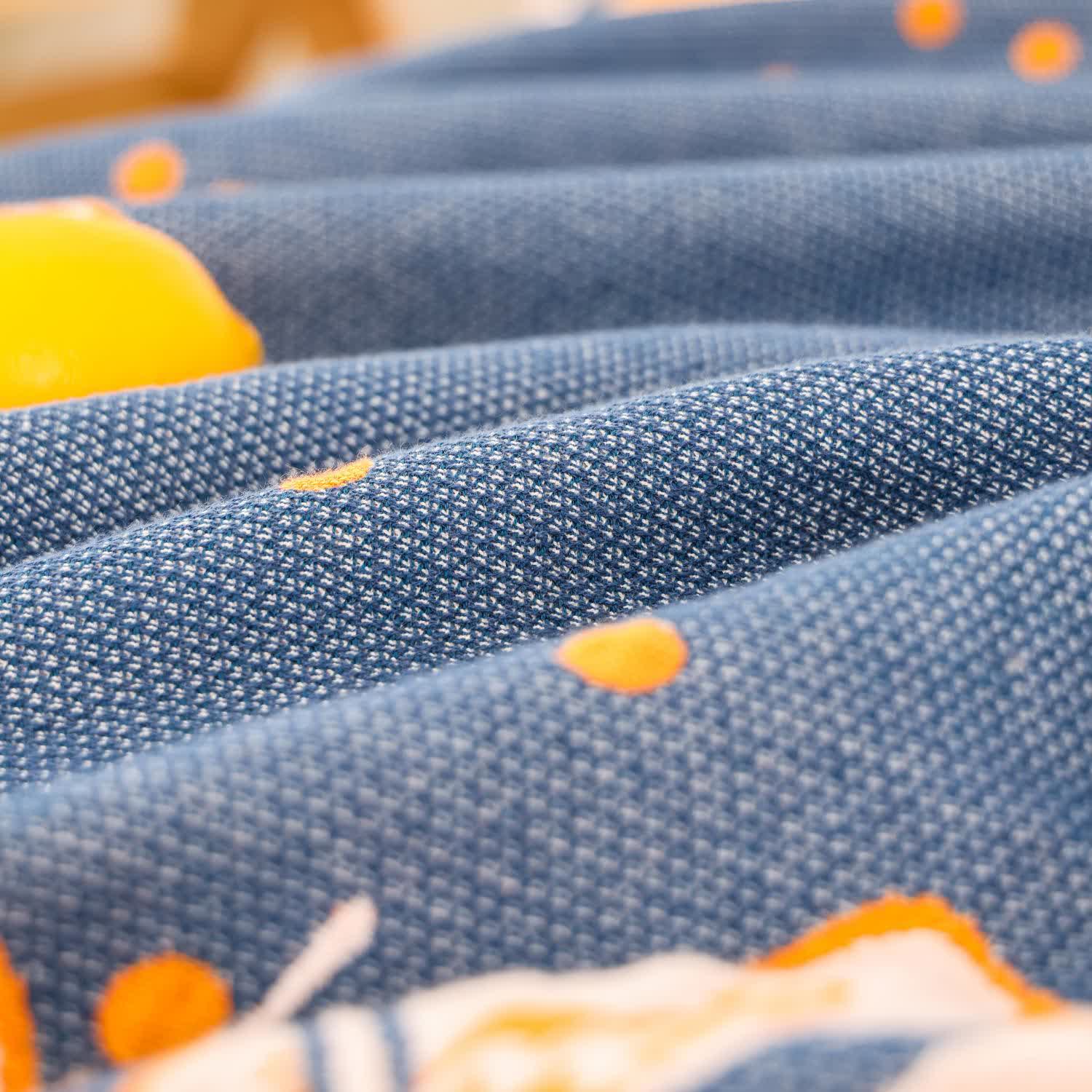 Pastoral Lily Lightweight Soft Quilt - image 4