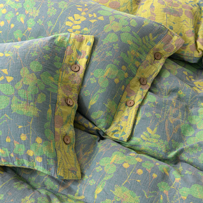 Lotus Pond Cotton Gauze Button Bedding Set (4PCS) - image 5