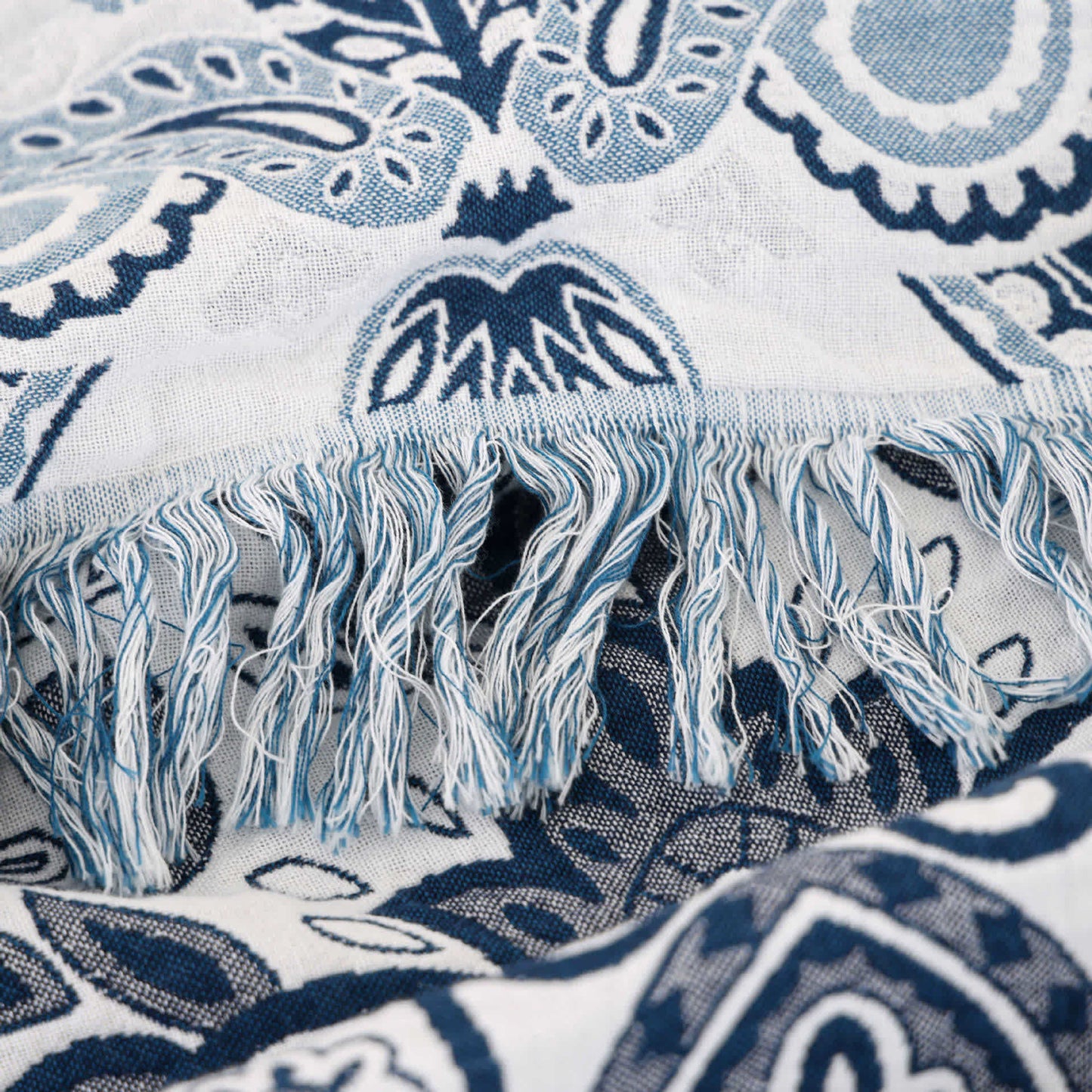 Retro Paisley Cotton Tassel Lightweight Quilt - image 7