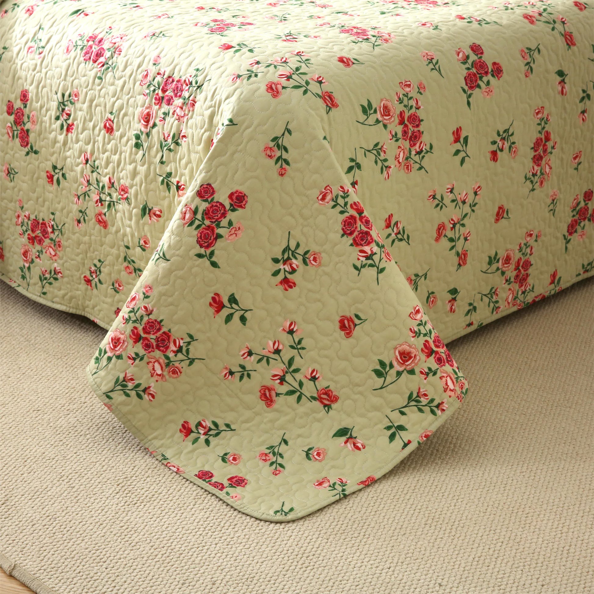 Elegant Rose Quilted Cotton Bedding - image 6