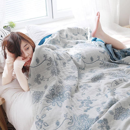 Lightweight Flower Print Cotton Reversible Quilt - image 16