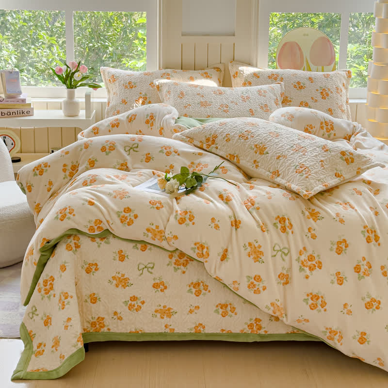 Refresh Flower Warm Velvet Bedding Set(4PCS) - Duvet Cover - King - image 0