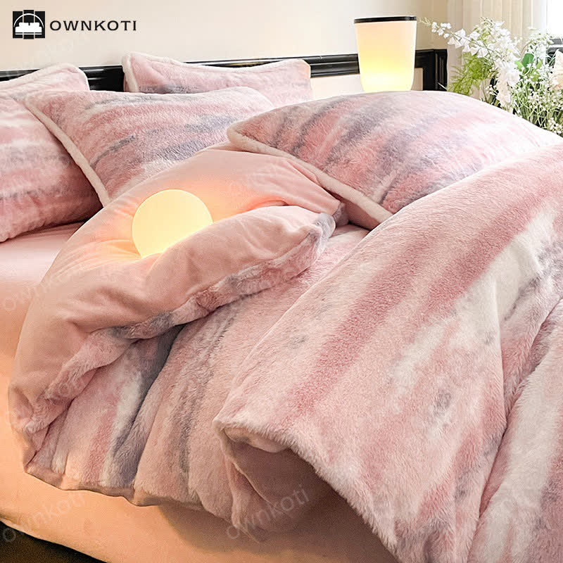 Pink Flannel Duvet Cover Bedding Set(4PCS) - King - image 0