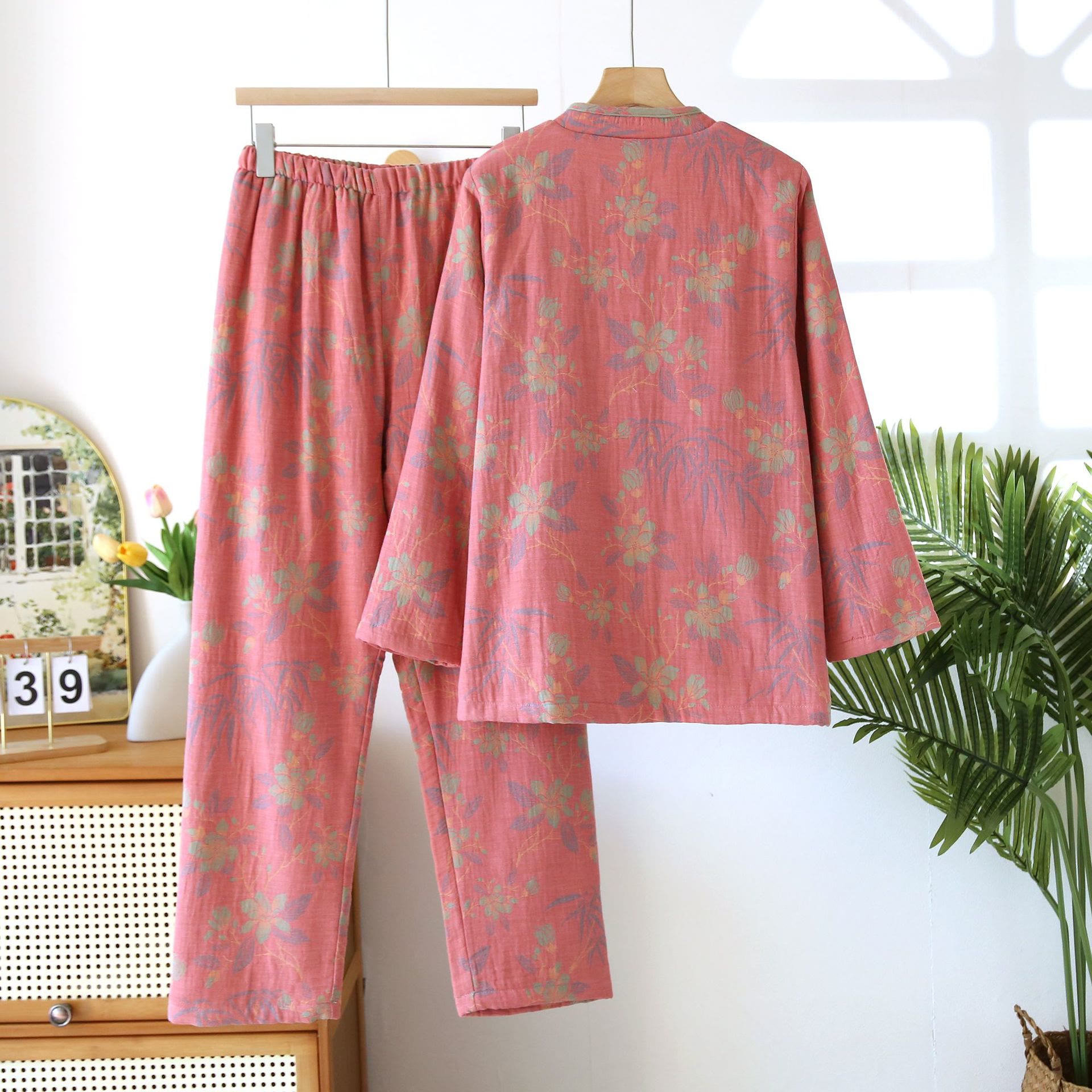 Yarn-dyed Floral Cotton Flannel Pajama Set - image 1