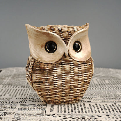 Resin Owl Home Decor Ornament - image 1