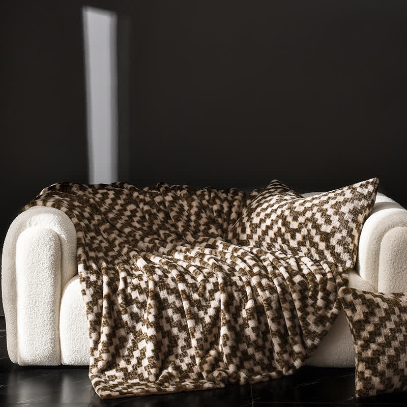 Modern Warm Soft Sofa Throw Blanket - image 3