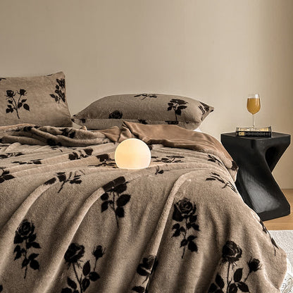 Retro Rose Velvet Warm Throw Blanket - image 11