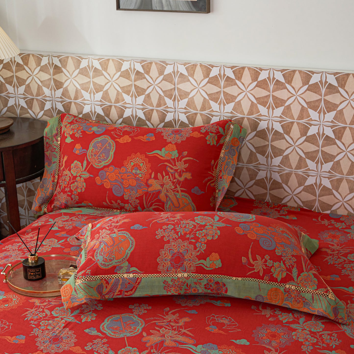 Cotton Gauze Luxurious Floral Bedding Sets (4PCS) - image 5