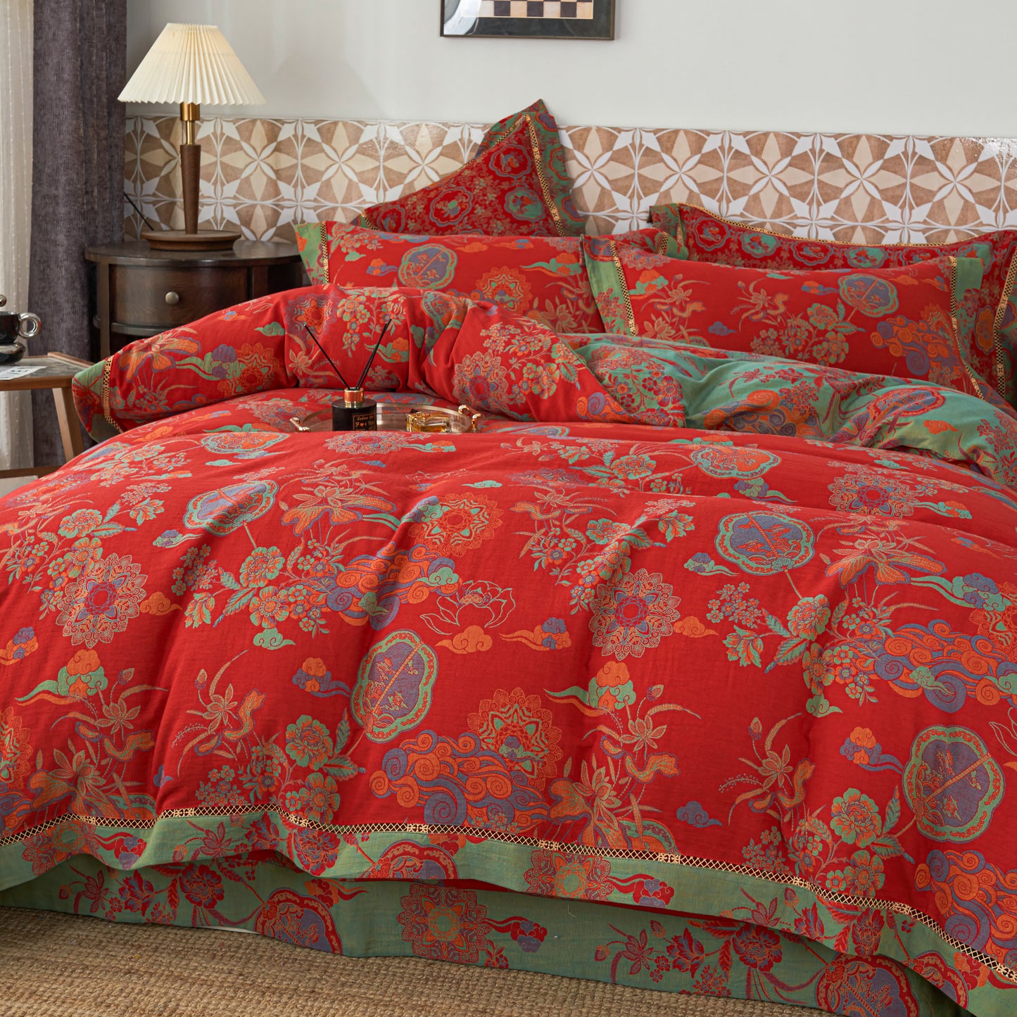 Cotton Gauze Luxurious Floral Bedding Sets (4PCS) - image 4