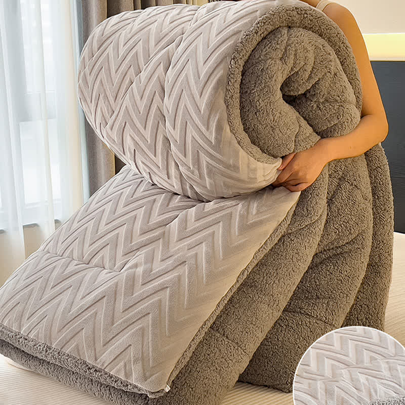 Sherpa Warm Throw Blanket with Quilt Core - image 25