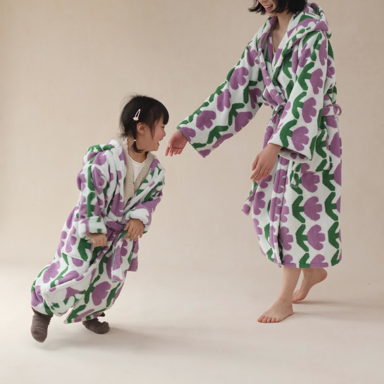 Pure Cotton Rural Tulip Hooded Bathrobe - image 9