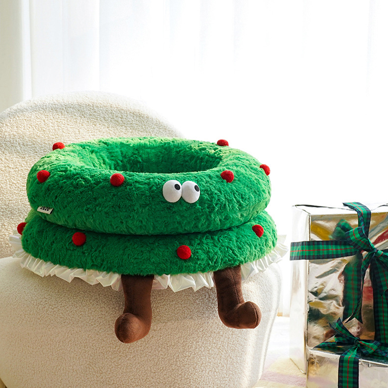 Cute Christmas Wreath Soft Pet Bed - image 5