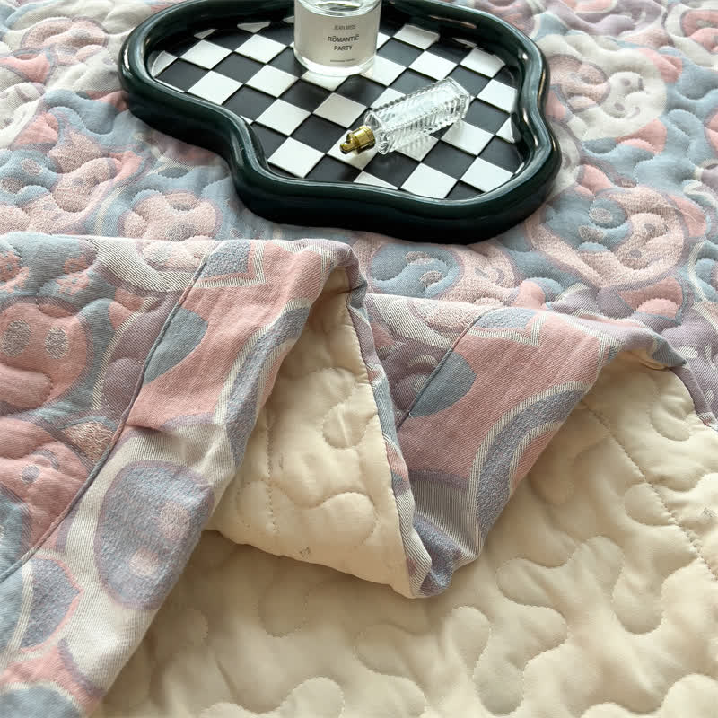 Cartoon Pig Cotton Gauze Quilted Coverlet - image 9
