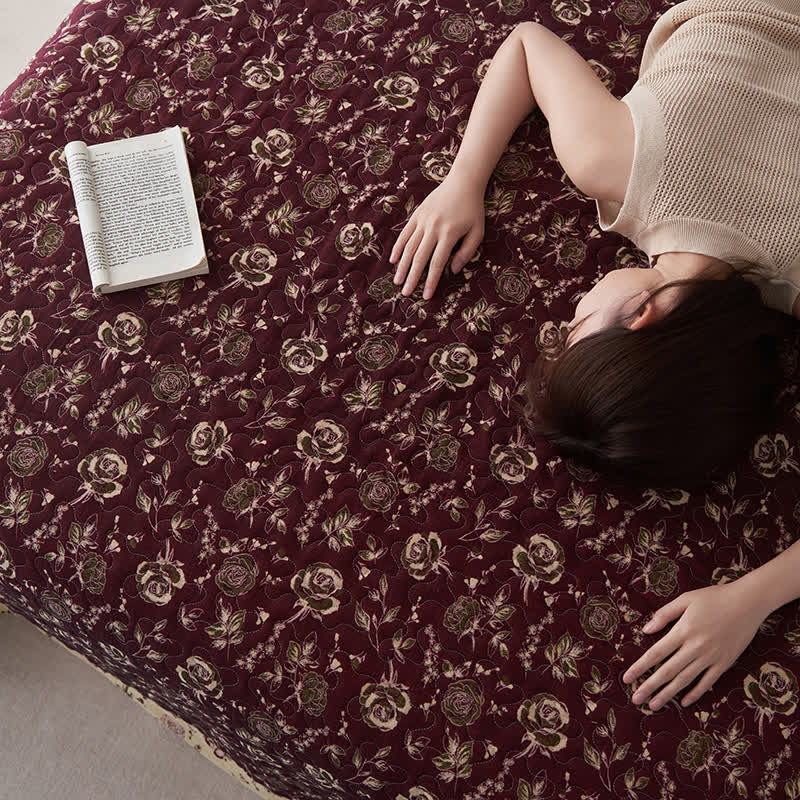 Retro Rose Quilted Cotton Gauze Coverlet - image 3