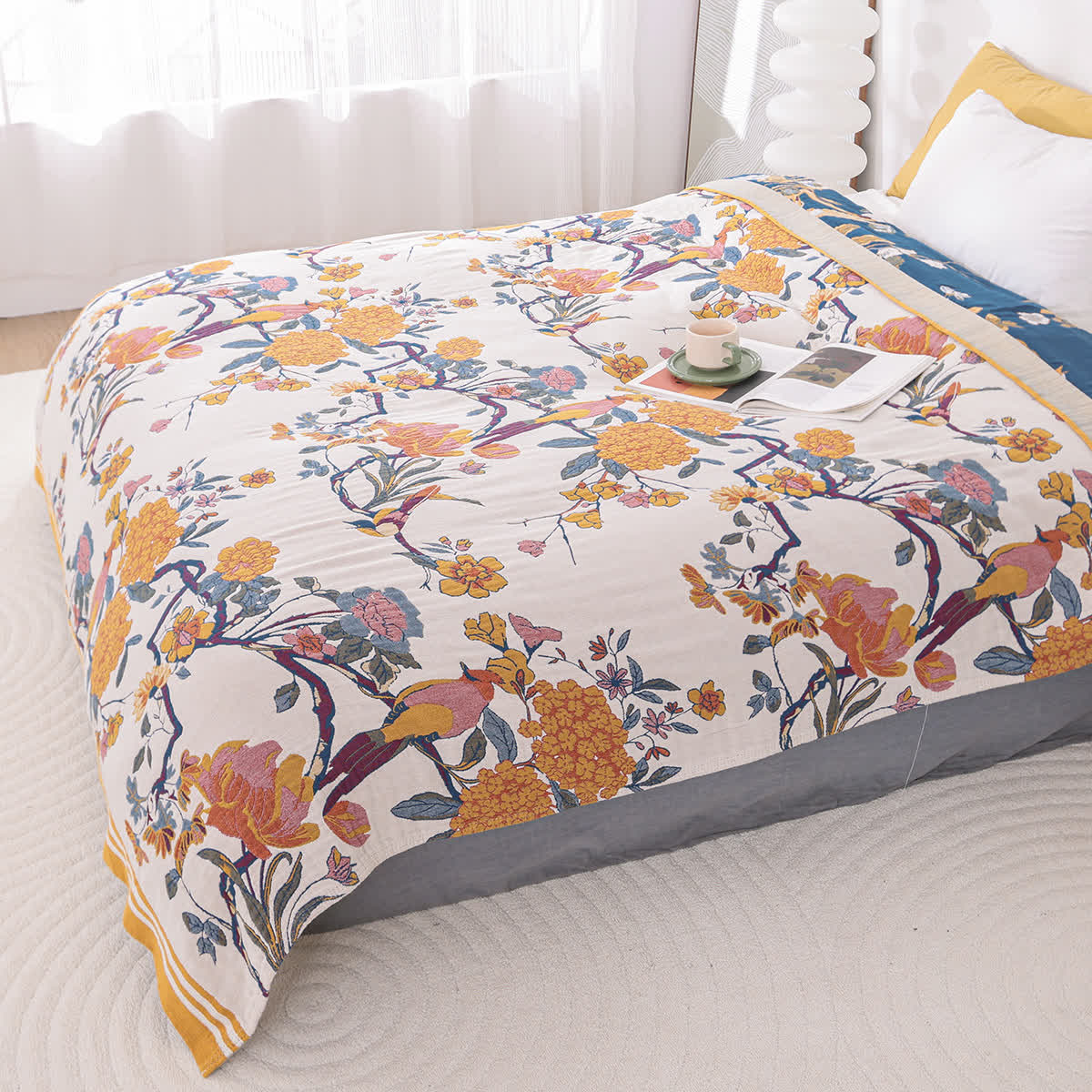 Blossoming Flower Cotton Gauze Lightweight Quilt - image 1