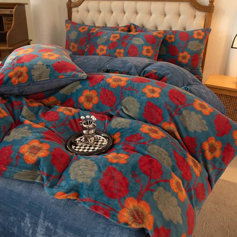 Warm Velvet Bright Flower Bedding Set(4PCS) - image 2